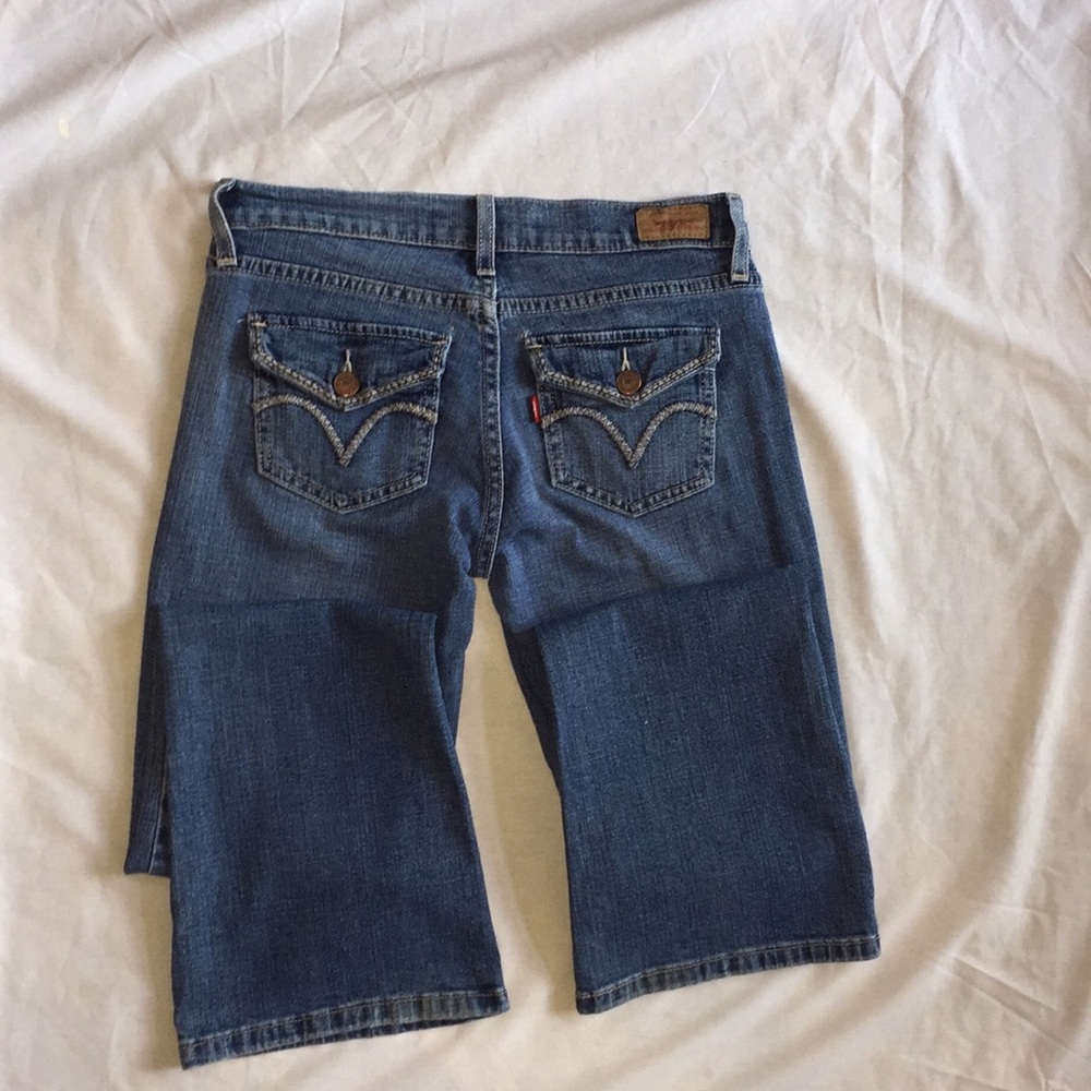 Levi too super low 524 jeans